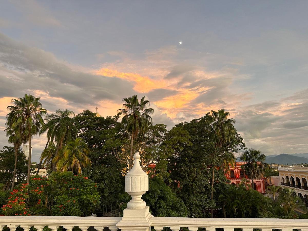 Hotel Boutique Casa Degollado コリマ エクステリア 写真